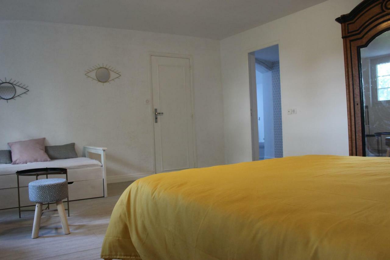Chateau La Loge Villematier Esterno foto