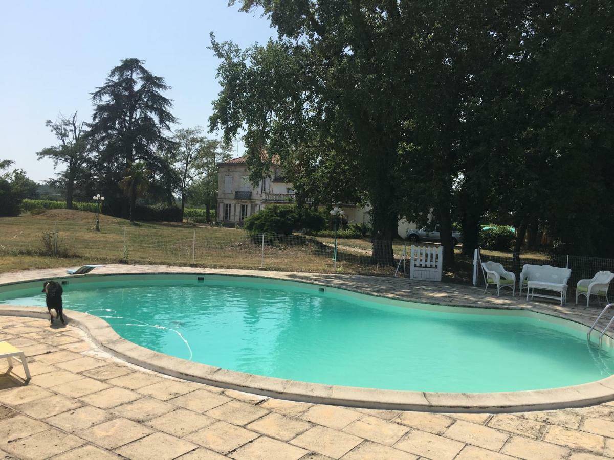 Chateau La Loge Villematier Esterno foto